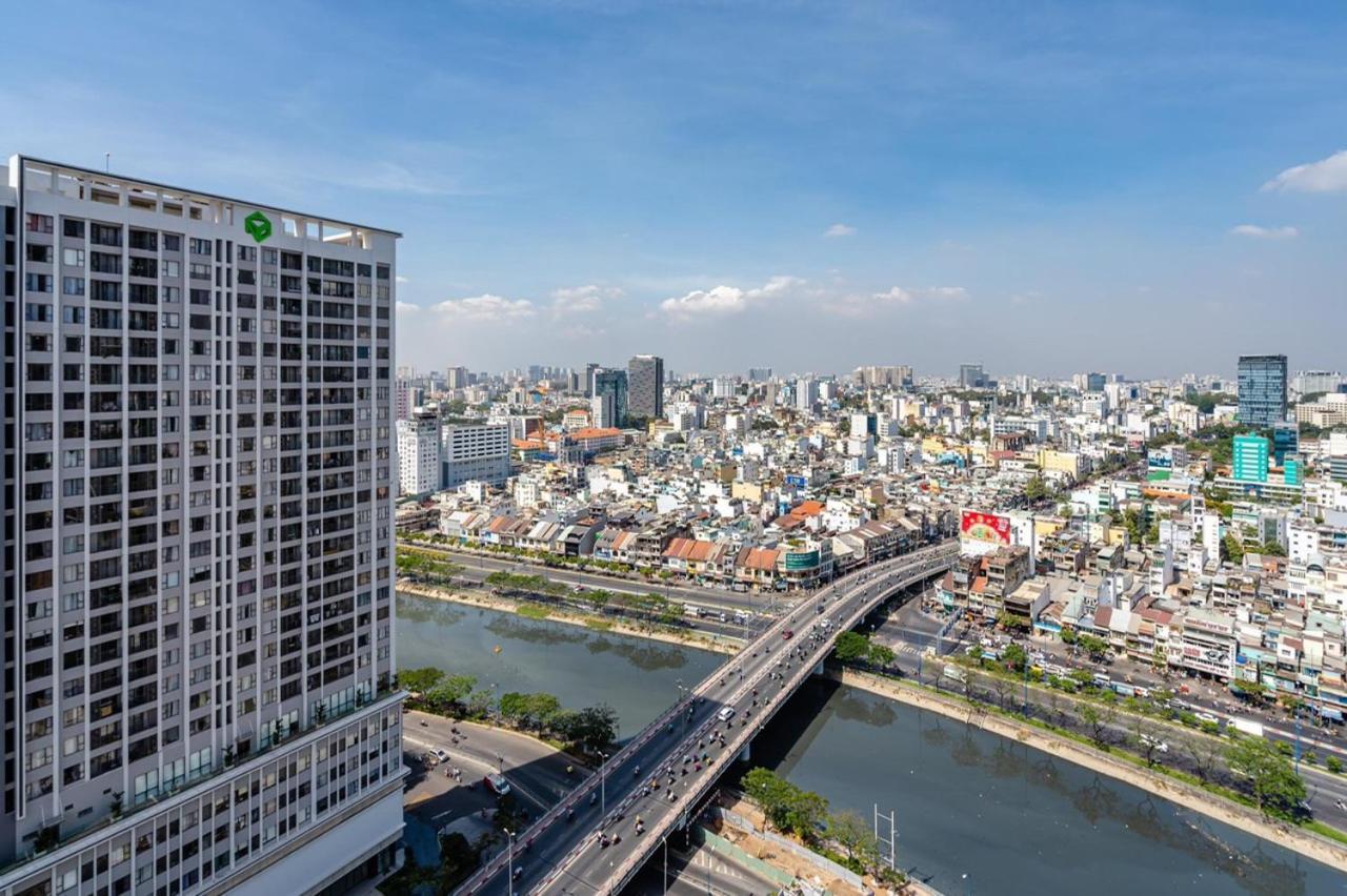 Justay Millennium Riverside Ho Chi Minh City Exterior photo